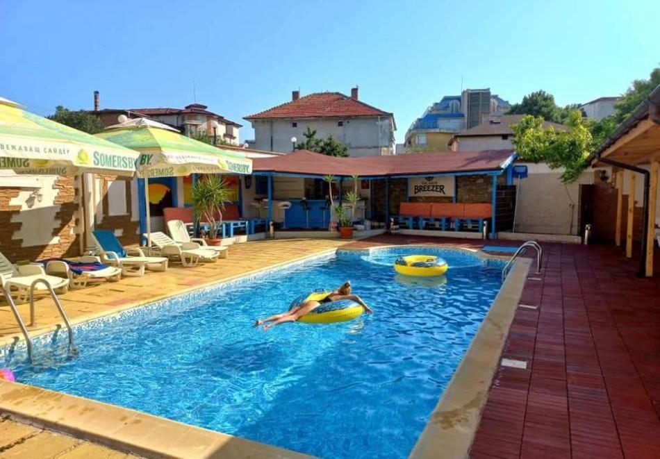 Hotel Stoyanov Ravda Exterior photo